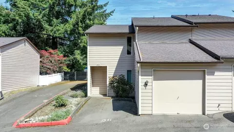 1555 Union Ave NE #22, Renton, WA 98059