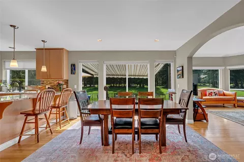 Dining - 302 Foursome Dr, Sequim, WA 98382 photo 2 of 3