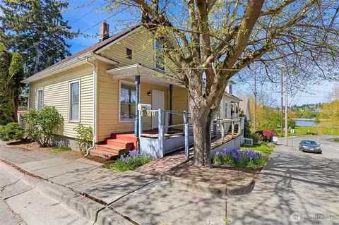 1203 Pacific Ave, Bremerton, WA 98337