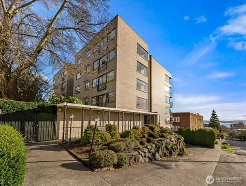 912 3rd Ave W #101, Seattle, WA 98119