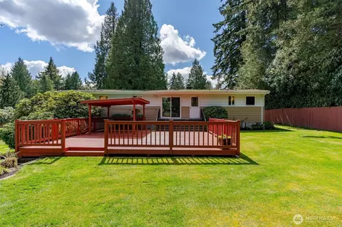 6017 132nd St E, Puyallup, WA 98373