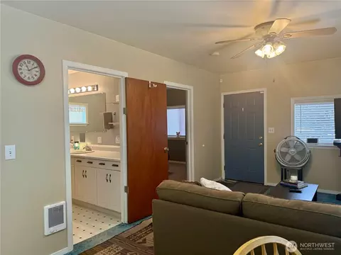 Entry Way - 211 W Main St, Almira, WA 99103 photo 1 of 1