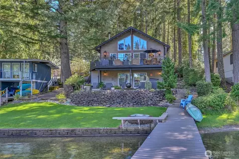 Exterior - 2851 E Mason Lake Dr E, Grapeview, WA 98546 photo 2 of 11