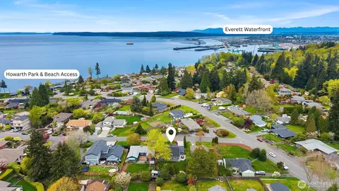 720 View Ridge Dr, Everett, WA 98203 photo 2