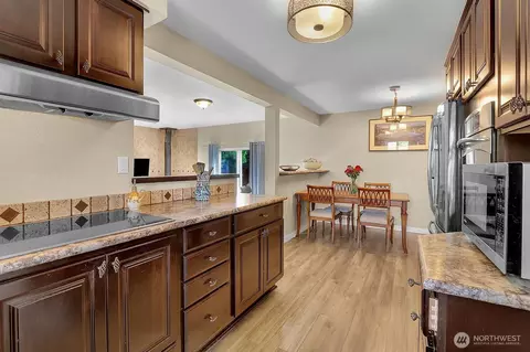 Kitchen - 6628 Beverly Blvd, Everett, WA 98203 photo 1 of 2