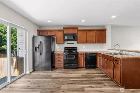 Kitchen - 1925 199th St E, Spanaway, WA 98387 photo 1 of 3