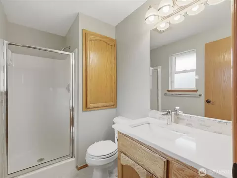 Bath - 6000 Cady Rd, Everett, WA 98203 photo 1 of 3