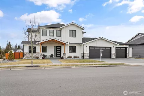 5937 April Ln, Ferndale, WA 98248