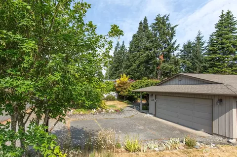 Exterior - 191 Sunland Dr, Sequim, WA 98382 photo 2 of 20