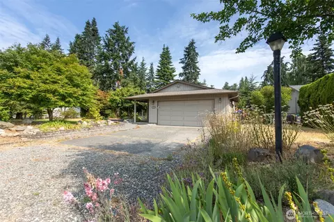 Exterior - 191 Sunland Dr, Sequim, WA 98382 photo 17 of 20