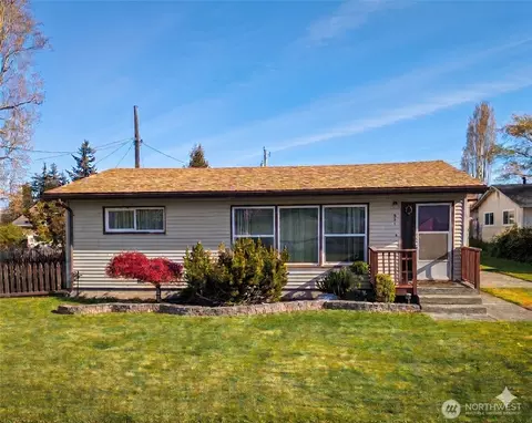 551 Kemp St, Port Angeles, WA 98362