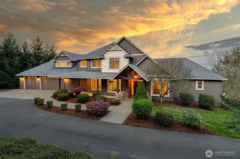 200 Pineridge Dr, Woodland, WA 98674
