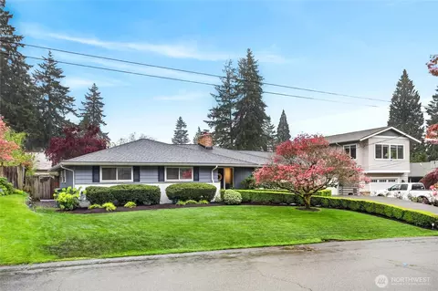 12627 SE 59th St, Bellevue, WA 98006