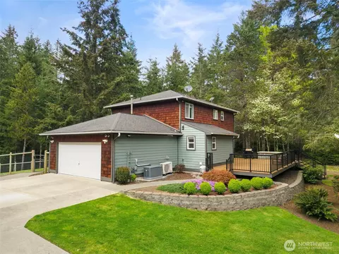15219 Wright Bliss Rd NW, Gig Harbor, WA 98329