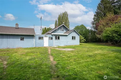 Exterior - 3257 E Badger Rd, Everson, WA 98247 photo 6 of 8