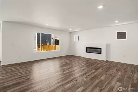 Living - 32317 Bryant Rd, Sultan, WA 98294 photo 3 of 9