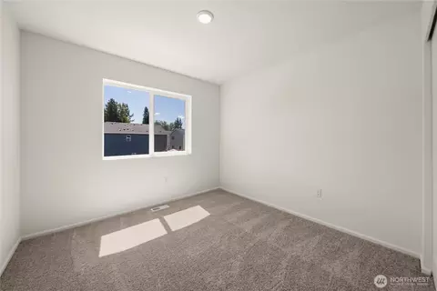 Bedroom - 32317 Bryant Rd, Sultan, WA 98294 photo 1 of 3