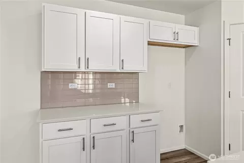 Kitchen - 32317 Bryant Rd, Sultan, WA 98294 photo 2 of 4