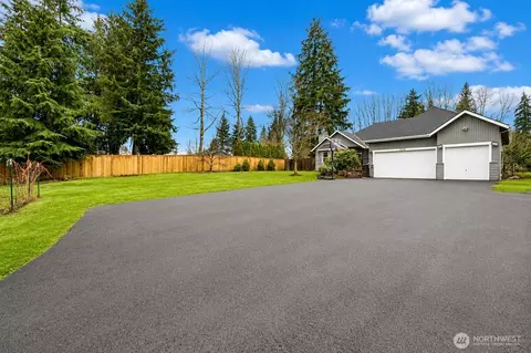 17214 Snohomish Ave, Snohomish, WA 98296