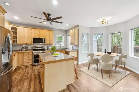 17214 Snohomish Ave, Snohomish, WA 98296