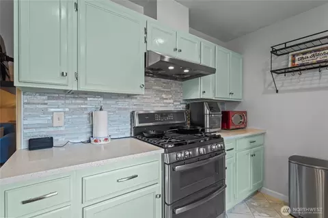 Kitchen - 1305 185th St E, Spanaway, WA 98387 photo 3 of 3