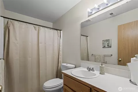Bath - 1305 185th St E, Spanaway, WA 98387 photo 3 of 3