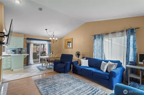 Living - 1305 185th St E, Spanaway, WA 98387 photo 2 of 2