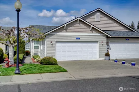 1191 Decatur Cir #17B, Burlington, WA 98233