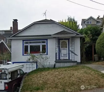 519 N 63rd St, Seattle, WA 98103
