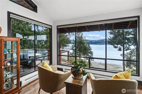 41 N Bay Ln #5, Port Ludlow, WA 98365