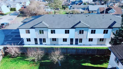 2155 Siddle Loop #102, Ferndale, WA 98248