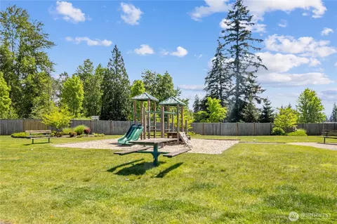 View/Area - 18521 40th Ave SE, Bothell, WA 98012 photo 1 of 1