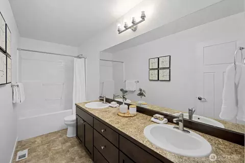 Bath - 18521 40th Ave SE, Bothell, WA 98012 photo 2 of 5