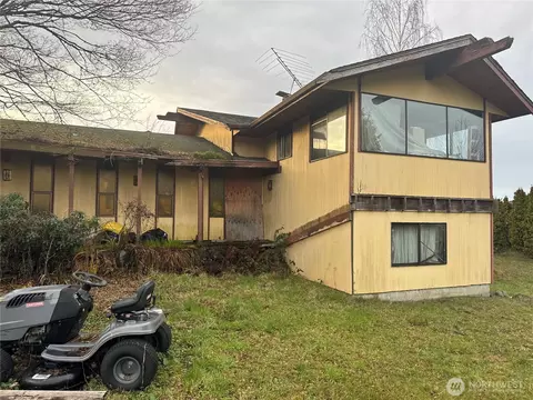 3209 52nd Pl, Everett, WA 98203