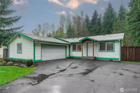799 King Rd, Winlock, WA 98596