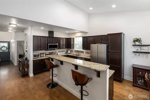1820 Barnum Ln, Burlington, WA 98233