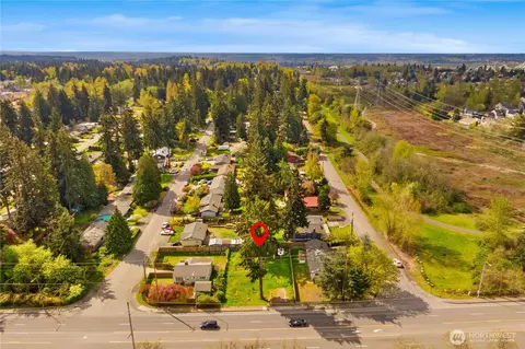 1415 SW 356th St, Federal Way, WA 98023