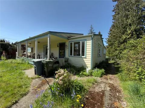 10722 59th Ave E, Puyallup, WA 98373