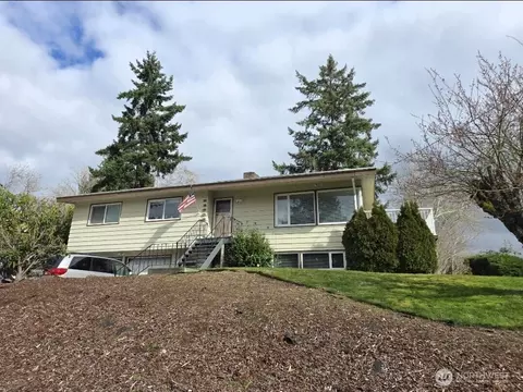 22606 26th Ave S, Des Moines, WA 98198