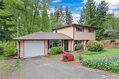 19308 65th St E, Bonney Lake, WA 98391