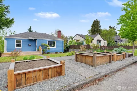 7537 21st Ave NE, Seattle, WA 98115