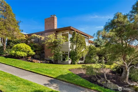 4241 SW Donovan St, Seattle, WA 98136