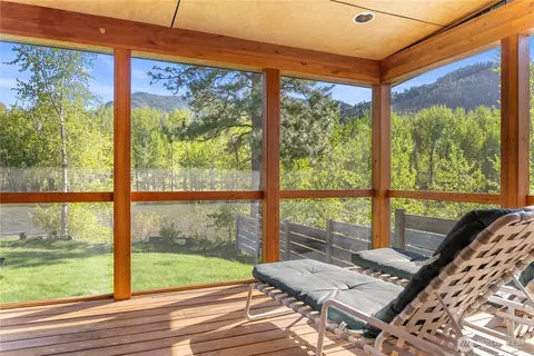 Exterior - 1013 Riverside Ave, Twisp, WA 98856 photo 5 of 8