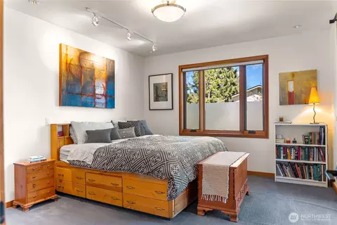 Bedroom - 1013 Riverside Ave, Twisp, WA 98856 photo 2 of 4