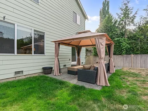 Exterior - 4119 167th Pl SE, Bothell, WA 98012 photo 3 of 4