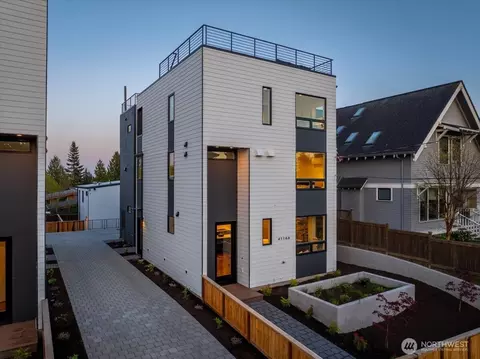 4116 A Burke Ave N, Seattle, WA 98103