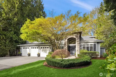 8042 243rd Pl NE, Redmond, WA 98053