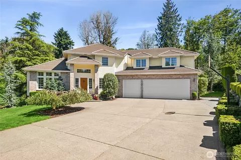 932 16th Avenue Ct SE, Puyallup, WA 98372