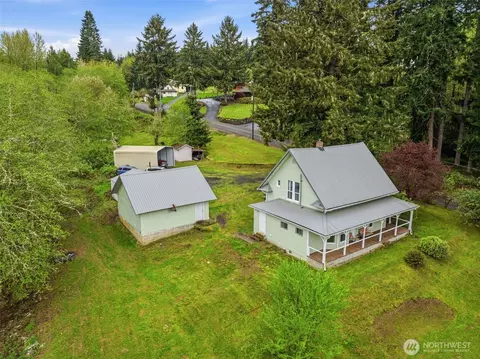 430 Carnine Rd, Castle Rock, WA 98611