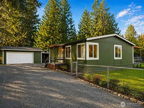 51 SE Foxglove Ave, Shelton, WA 98584